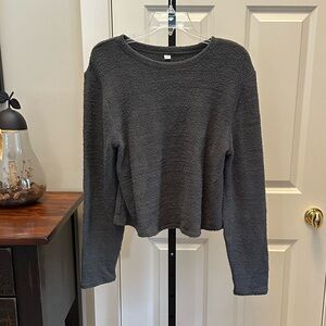 FABLETICS YITTY women’s PET ME LONG SLEEVE CREWNECK TOP